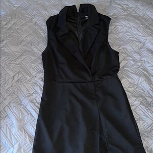 SHEIN Elegant Black Zippered romper